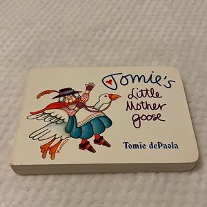 Little Mother Goose (Board Book) by Tomie dePaola